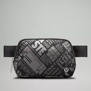 Everywhere Belt Bag 1L Manifesto Print Black & Gray NWT New in Package